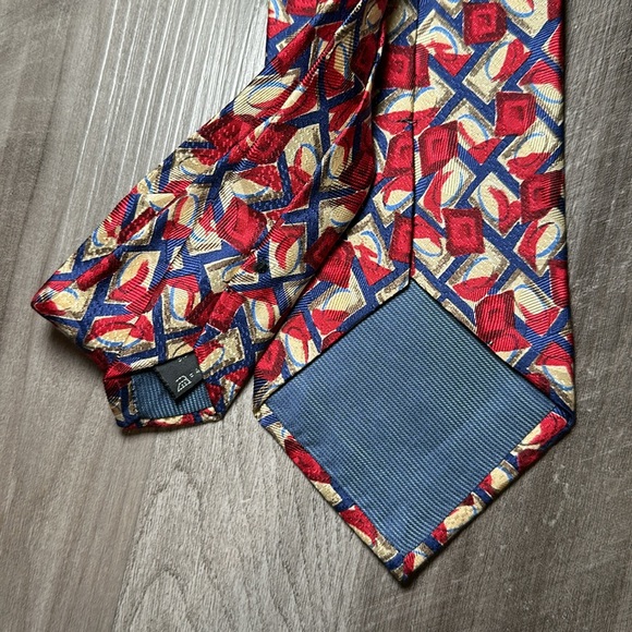 Ermenegildo Zegna Soft Made in Italy Silk Tie - Picture 4 of 6